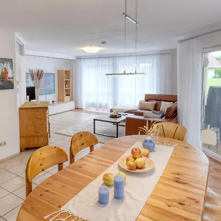 Iris Und Uwe Apartman